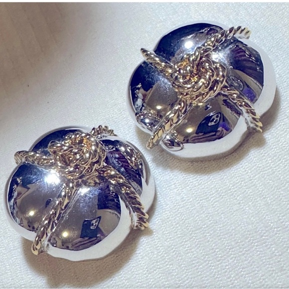 FABULOUS Vtg NINA RICCI Heavy Gold Link Necklace with Matching Clip On Earring - Picture 7 of 11